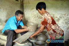 江西“洋村砂瓯烧制技艺” 一抔泥土 守望那份传承