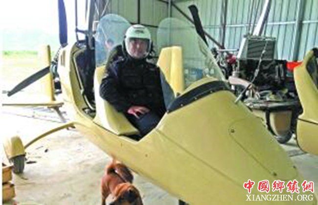 <b>“农民”机长11年造200架飞机 身体散架他还要飞</b>