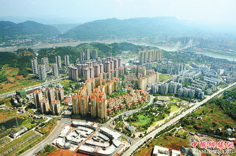 <b>宜宾：以改革促发展，加快建成全省经济副中心</b>