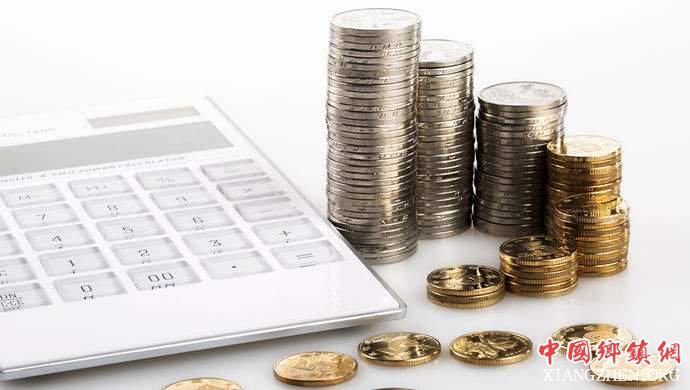 <b>上半年银行“竞速”信贷投放</b>