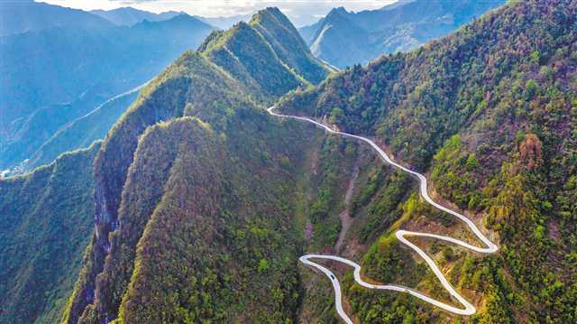 <b>到2020年重庆将新建“四好农村路”3.8万公里</b>