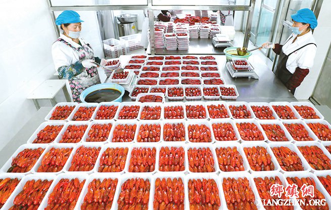 <b>淮安盱眙龙虾“走”出国门 年产值超百亿元</b>