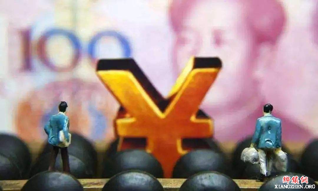 <b>储户淡定面对汇率波动银行网点未现扎堆换汇</b>