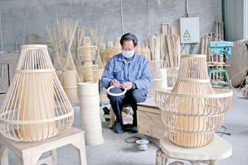 <b>四川泸州纳溪区园区带动“竹”梦小康</b>