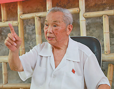 <b>四川达州离休纪检干部周永开：为人民服务，永远开怀</b>