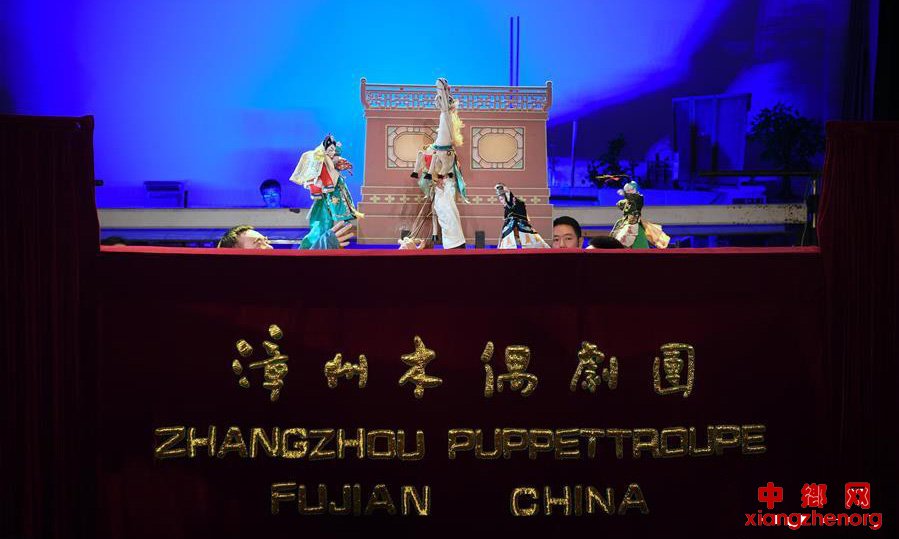 福建漳州布袋戏：方寸舞台 指掌乾坤