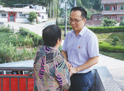 <b>“扶贫就要为老乡办实事”</b>