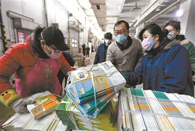 <b>何时返校就业咋办 战“疫”下如何守护学子？</b>