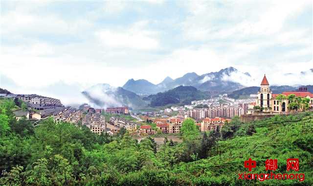 <b>重庆万盛黑山镇：打造新型生态美丽宜居园林城镇</b>