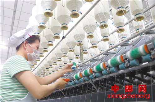 <b>忙生产 赶订单</b>