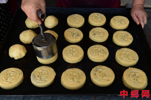 让隐性“天价”月饼无处可藏