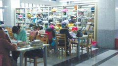 <b>女大学生为备战考研 图书馆安家坚持占座10个月</b>