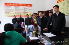 <b>周海兵：抓好“三农”工作全面推进小康建设</b>