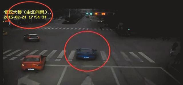 泸州现疯狂“跑男”：5天交通违法20余次(图)