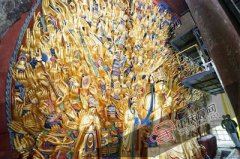 <b>重庆：800岁千手观音金身重现 下月与游客见面</b>