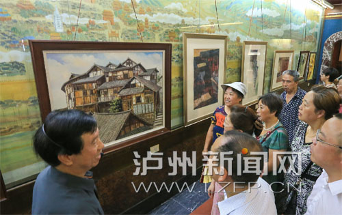 画家讲解作品