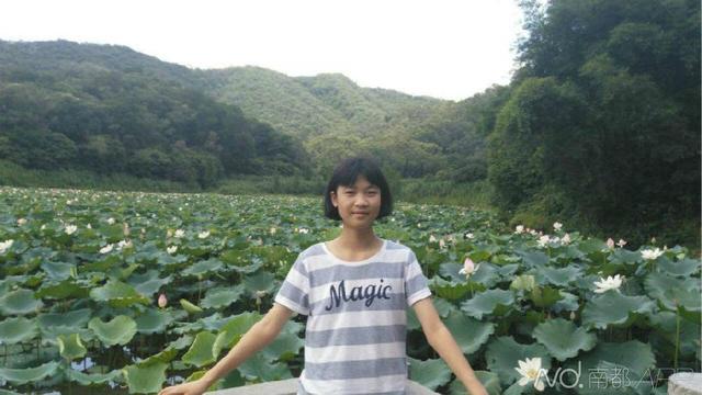 广东东莞14岁女生考上复旦其父15岁上武大