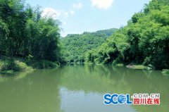 <b>宜宾江安县拟引资1.5亿打造蟠龙小山峡</b>