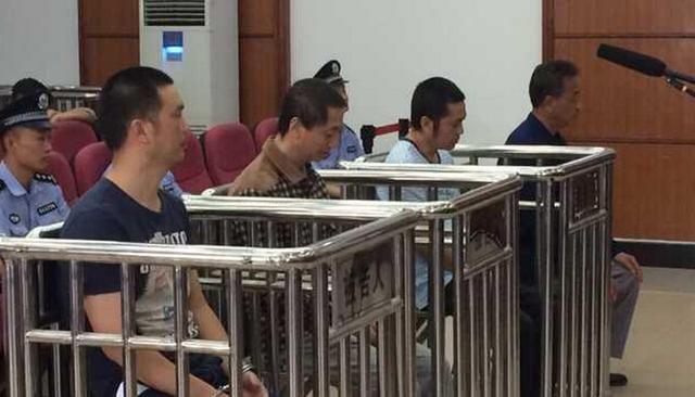 四川四男子将病死猪肉做成牛肉干 涉案900余万元(图)
