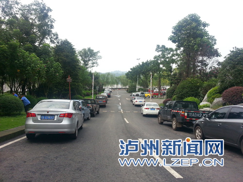 滨江路火柴厂停车场