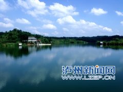 <b>四川将添3处国家湿地公园 泸州凤凰湖获专家组肯定</b>