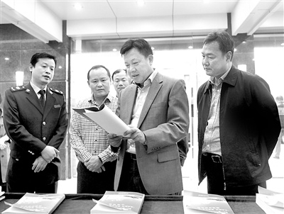 湖北黄冈地税局2亿办公楼违建多人涉违纪被免职