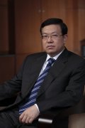 <b>郑万春任民生银行行长</b>