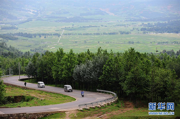 <b>四川省农村公路总里程超29万公里</b>