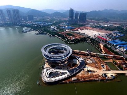 <b>长沙梅溪湖城市岛双螺旋观景平台主体完工</b>