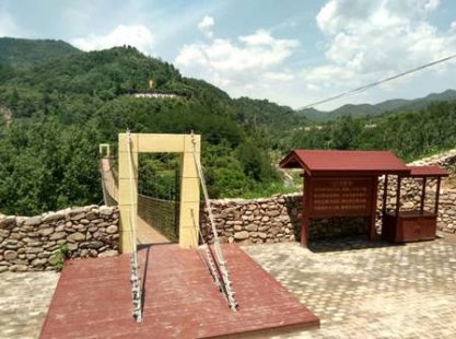 旅游圣地石门村