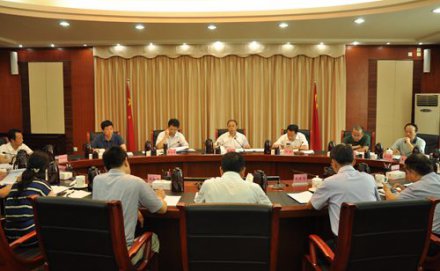 泸州市委书记蒋辅义、市长刘强专题研究泸州渡改桥项目