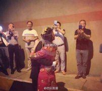 只要有你，隧道婚礼也可以！