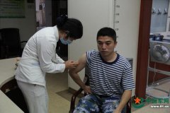 山东济南：小伙两次捐髓救同一患者 如今已情同手足