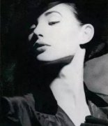 传奇的一生：从贵族到中国媳妇，75岁再当战地记者