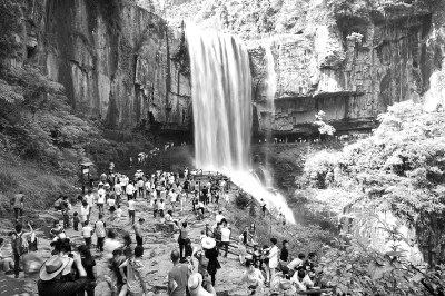 浙江文成：从受困于水到受益于水