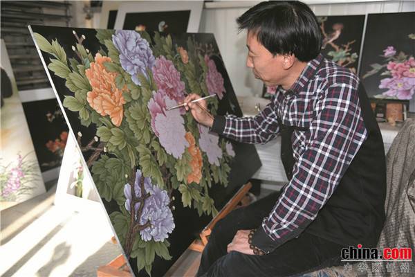 代县推光漆器带着雁门风情走俏市场