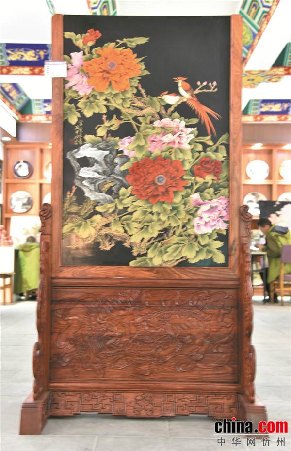 代县推光漆器带着雁门风情走俏市场