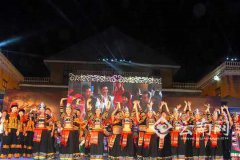 云南红河州“绿春哈尼十月年长街古宴”即将开席 别错过了