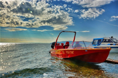 贝加尔湖不仅要看更要吃 这里的鱼生长周期要8年