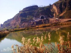 山西：美丽乡村之前青塘