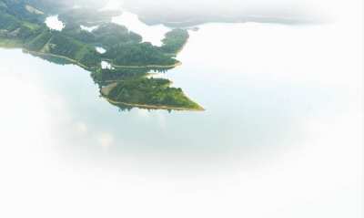 水天一色千岛湖