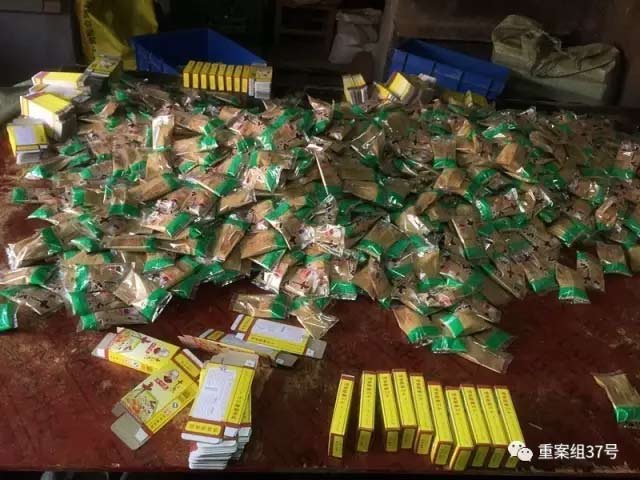 天津独流调料造假窝点聚集 大量假冒调料流向全国