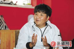 新疆文化传播者阿孜古丽 被朋友称为“新疆地图”