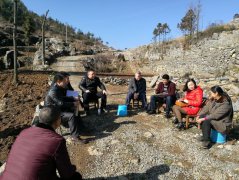 重庆巫山春泉村：三剂“良方”要把“穷”帽摘