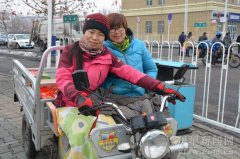 伊宁“菜妞果蔬” 在宅送果蔬中体验别样快乐