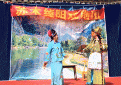 张家界永定区村民 致富不忘桑梓，这些创业者好样的！