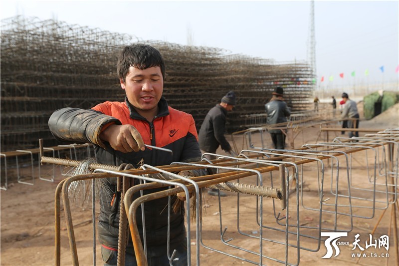 伽师县：技能培训拓宽农民致富路