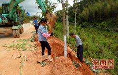 <b>福建华安：道路“美颜”助力乡村旅游</b>