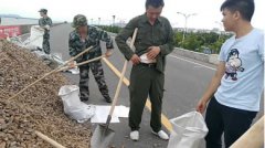 九江狮子镇：支援兄弟乡镇只为守护同一个家园