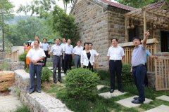 山东：枣庄市山亭区政协视察葫芦套乡村旅游景区